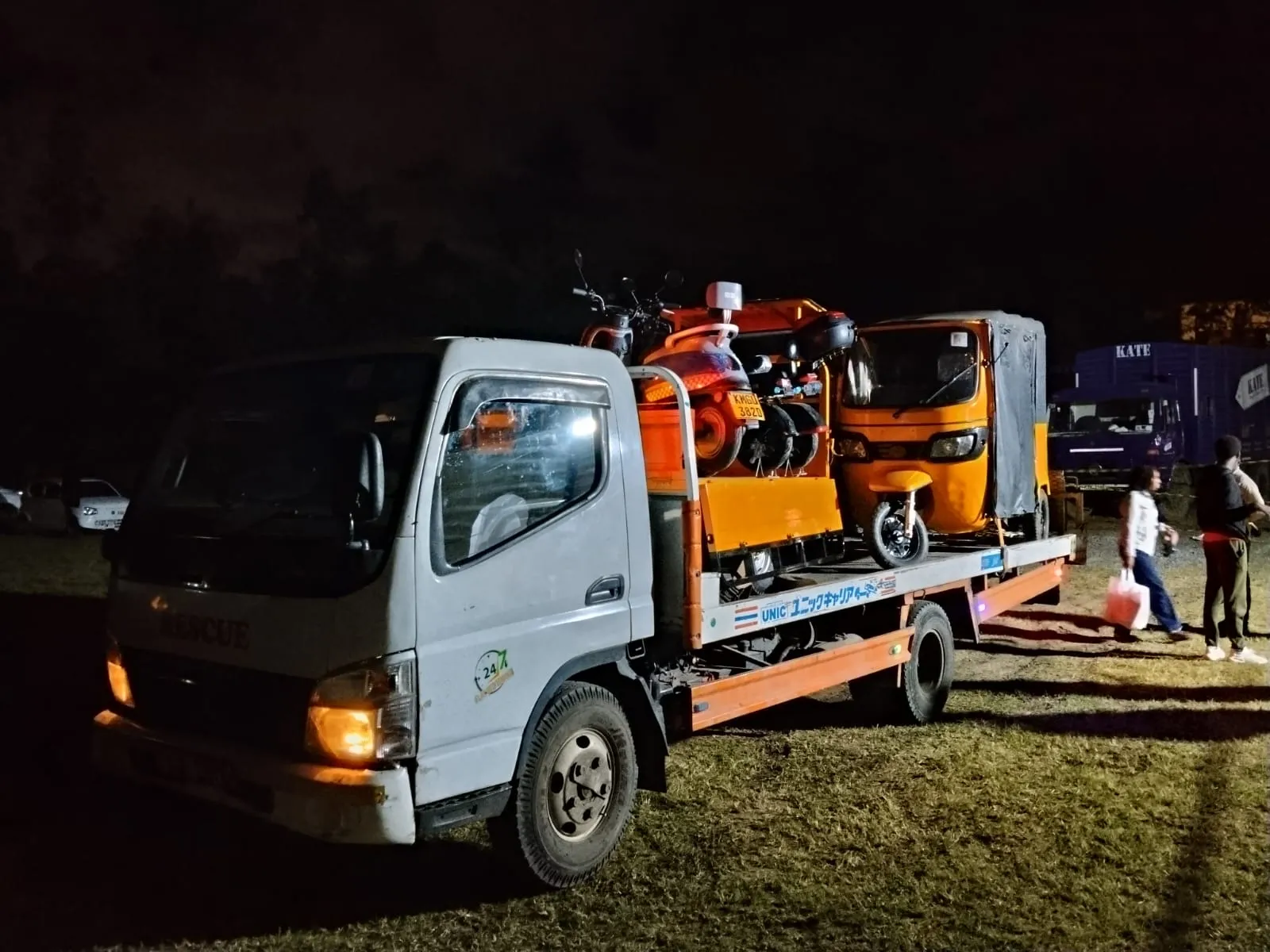 Griffin Breakdown Services flatbed tow truck on duty in Nairobi